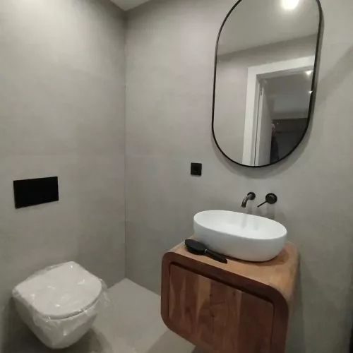 Diseño de baño moderno en Maresme