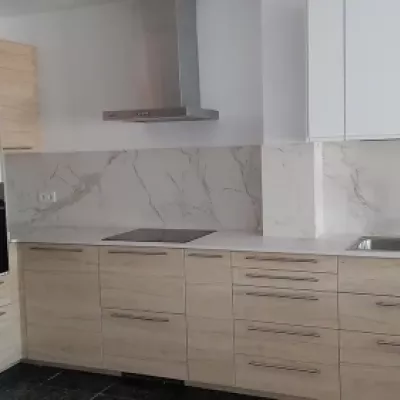 Reforma de cocina contemporánea en Maresme