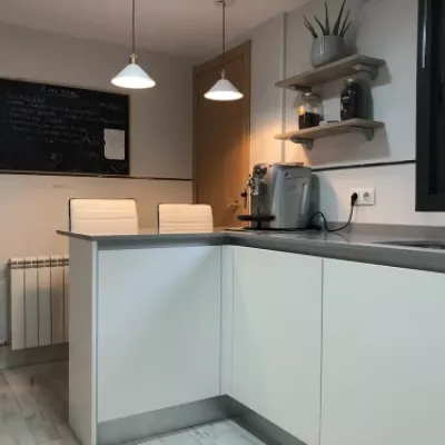 Cocina abierta moderna en Maresme