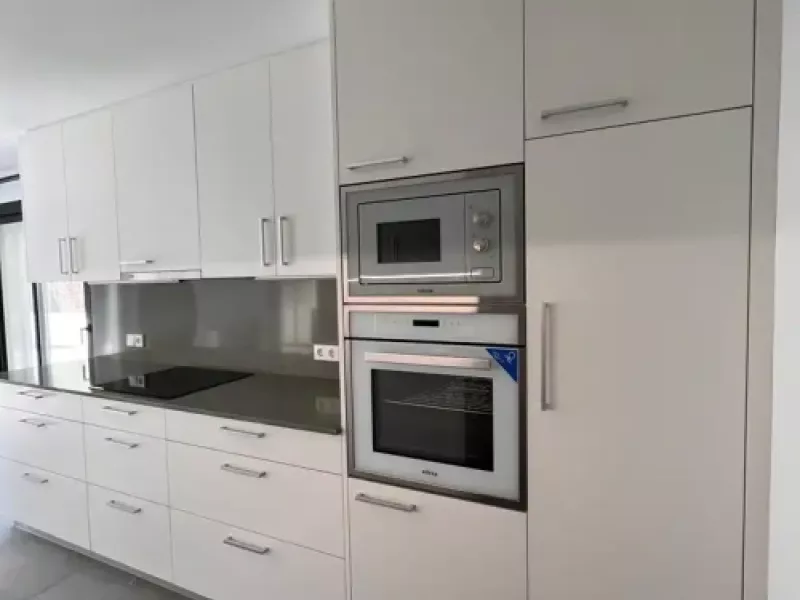 Reforma de cocina moderna en el Maresme